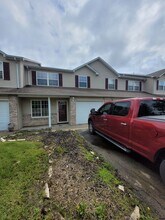 404 Shade Tree Ln in Farmington, MO - Building Photo - Building Photo