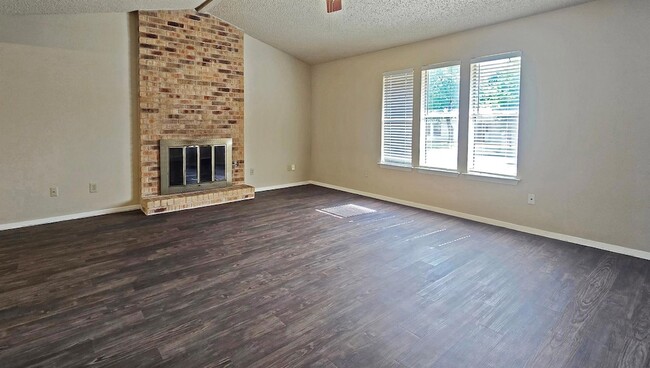 11904 Hardwood Trail in Austin, TX - Building Photo - Building Photo