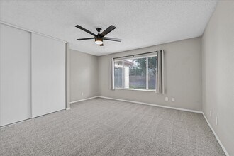 3849 Boca Chica Ave in Las Vegas, NV - Building Photo - Building Photo