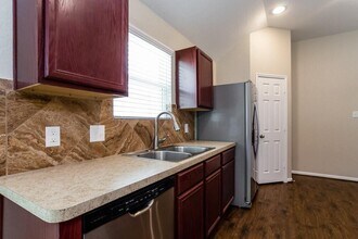 21223 Fox Orchard Ct in Humble, TX - Building Photo - Building Photo