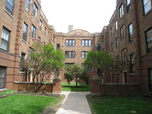 3513 N Racine Ave in Chicago, IL - Building Photo
