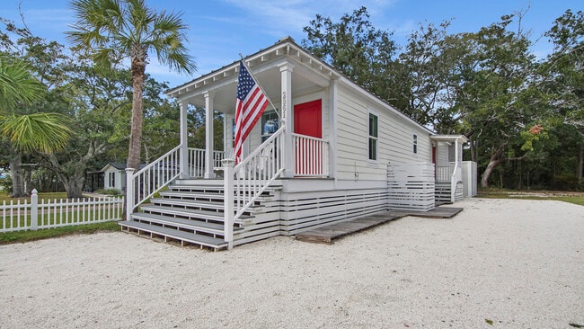 property at 2985 Bay Grove Rd