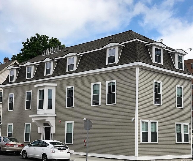 48 Pleasant St Apartments and Nearby Beverly Apartments For Rent