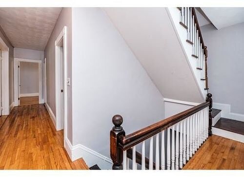 10 Hancock St-Unit -2 in Somerville, MA - Building Photo - Building Photo