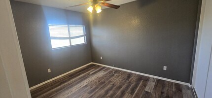 3256 S Chaparral Rd in Apache Junction, AZ - Building Photo - Building Photo