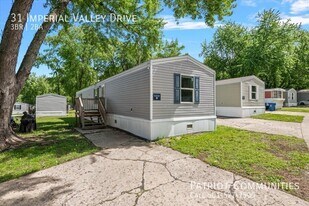 31 Imperial Valley Dr in Springfield, IL - Building Photo