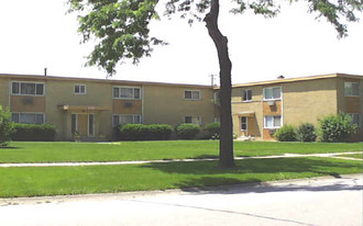 4139-4143 Lindenwood Dr Apartments