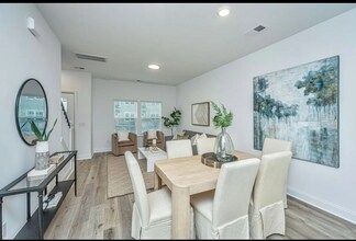 1503 Twin Rivers Dr in Charleston, SC - Building Photo - Building Photo