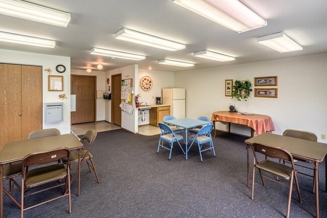 property at 7032 W Heritage St