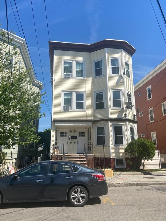 376 Prospect St, Unit 2 in Cambridge, MA - Foto de edificio