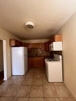 162 Stegman St in Jersey City, NJ - Building Photo