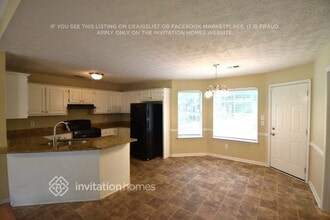 210 Lakefront Dr in Covington, GA - Building Photo - Building Photo