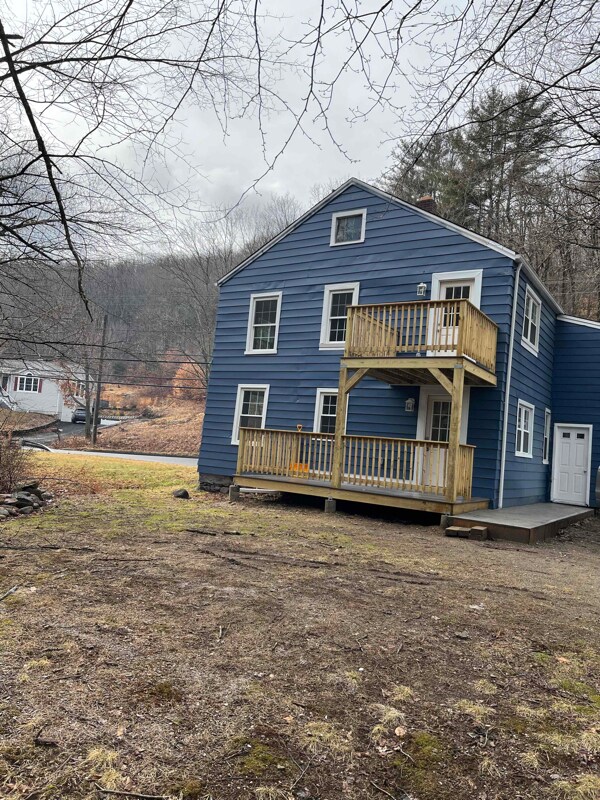 21 Old State Rd 3-Unit -Unit B in Oxford, CT - Building Photo - Building Photo