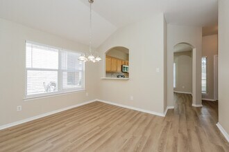 2221 Nicholas Crossing in Conroe, TX - Building Photo - Building Photo