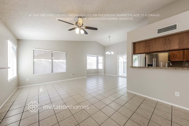 8751 W Athens St in Peoria, AZ - Building Photo - Building Photo