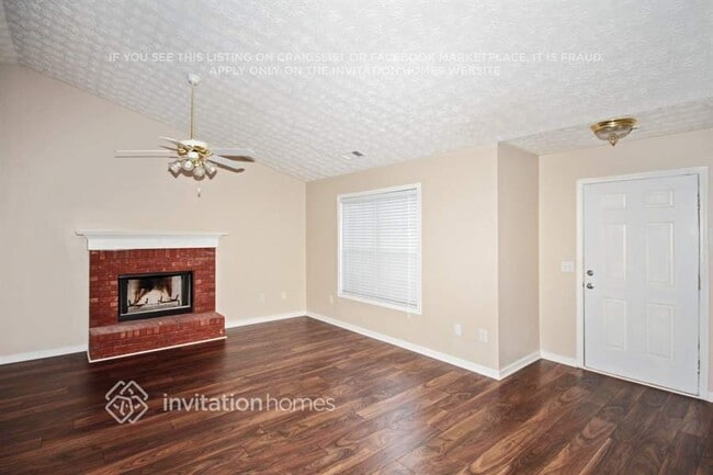 125 Vintage Dr in Covington, GA - Building Photo - Building Photo