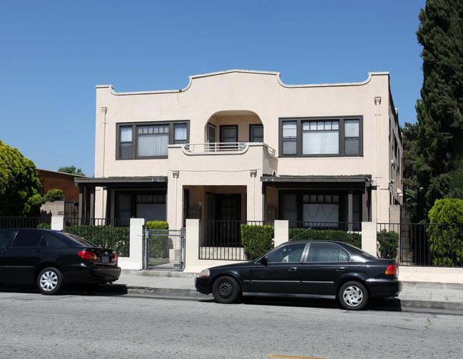 6722 Malabar St in Huntington Park, CA - Foto de edificio - Building Photo