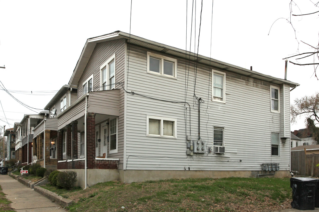 311 Woodbine St in Louisville, KY - Foto de edificio