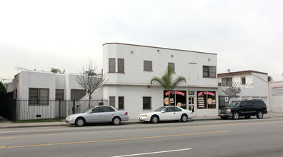 230-248 Olive Ave in Long Beach, CA - Building Photo - Building Photo