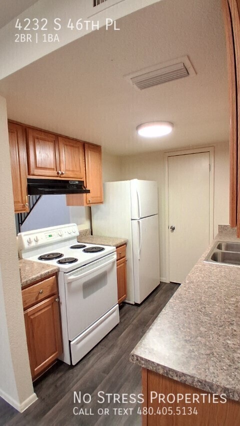 property at 4232 S 46th Pl