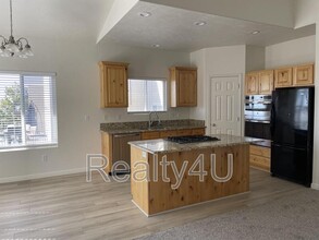 4081 Rivermist Ln N in Lehi, UT - Building Photo - Building Photo