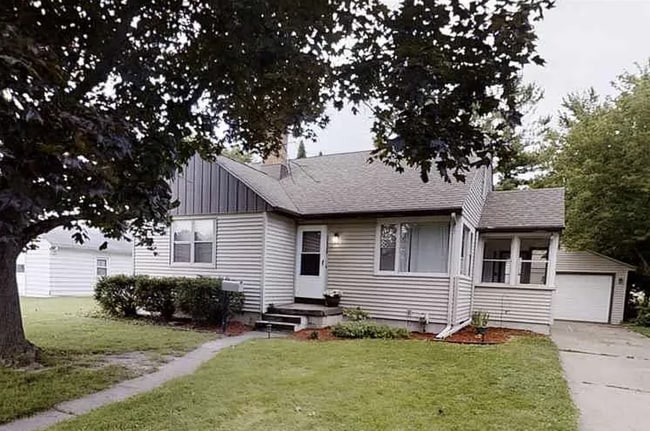 2636 Cecelia St in Saginaw, MI - Building Photo - Building Photo