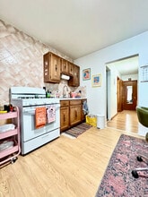 312 Washington St, Unit 1 in Somerville, MA - Building Photo - Building Photo