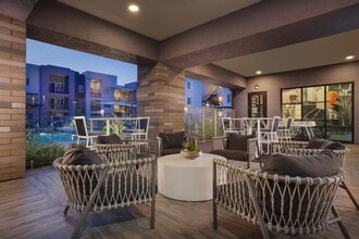 Grayson Place in Goodyear, AZ - Building Photo - Building Photo