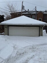 107 Humboldt Pkwy in Buffalo, NY - Building Photo - Building Photo