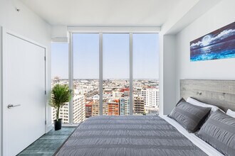 802 S Broadway in Los Angeles, CA - Foto de edificio - Building Photo