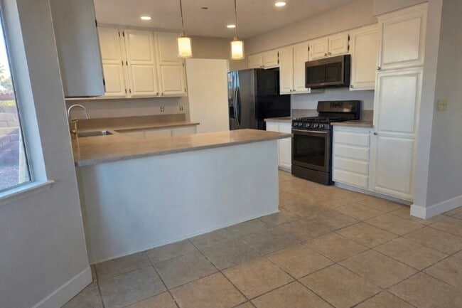 1834 Escondido Terrace in Henderson, NV - Foto de edificio - Building Photo