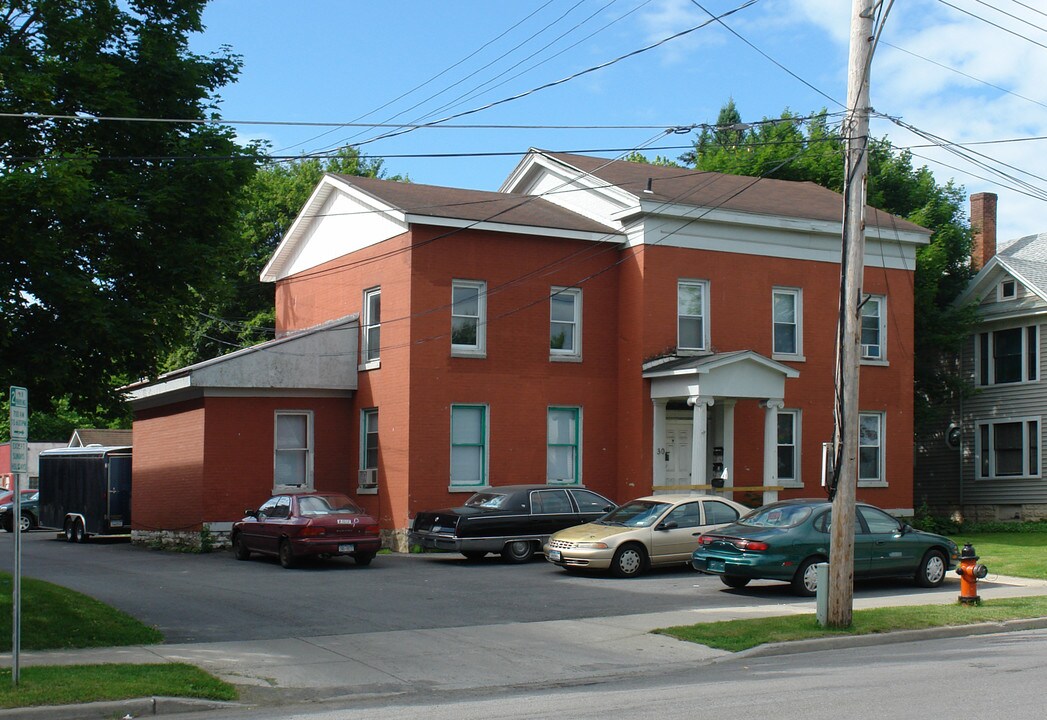 30 Main St in Mohawk, NY - Foto de edificio