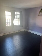 814 Court St, Unit E in Keene, NH - Building Photo - Building Photo