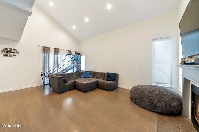 8431 Faust Ave in Los Angeles, CA - Building Photo - Building Photo