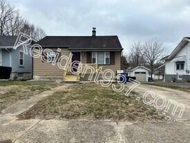 1234 Edward Dr in Dayton, OH - Building Photo