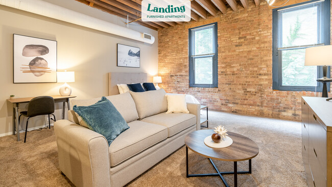 1350 N Wells St, Unit 315F.512539 in Chicago, IL - Building Photo - Building Photo