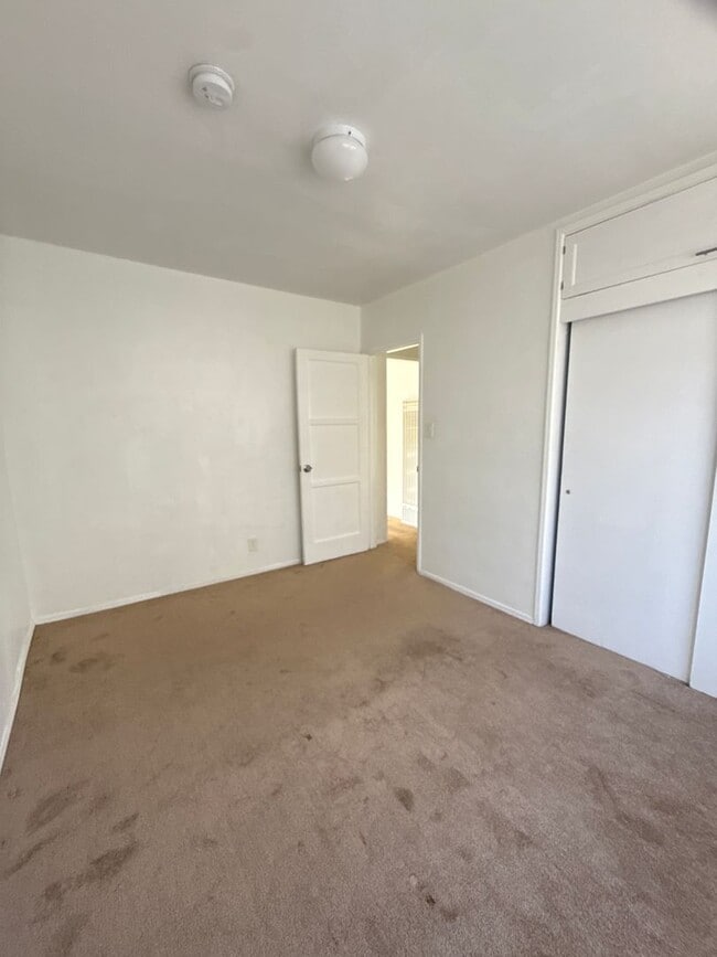 616-618 W 26th St in Los Angeles, CA - Building Photo - Building Photo