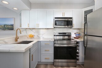 60 Gibson St in Boston, MA - Building Photo - Building Photo