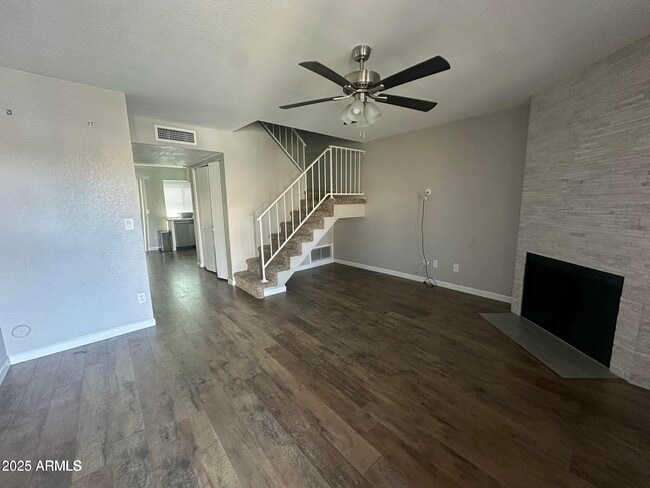 7977 W Wacker Rd in Peoria, AZ - Building Photo - Building Photo