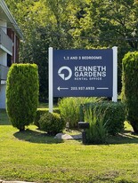 Kenneth Gardens Apartments