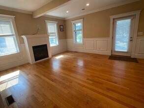 597 E 7th St in Boston, MA - Building Photo - Building Photo