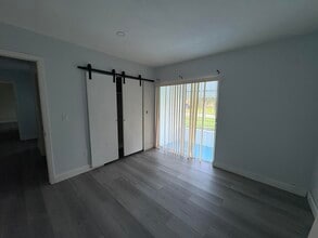 271 NE Faring Ave in Port St. Lucie, FL - Building Photo - Building Photo