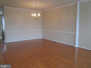 15689 William Bayliss Ct in Woodbridge, VA - Building Photo - Building Photo