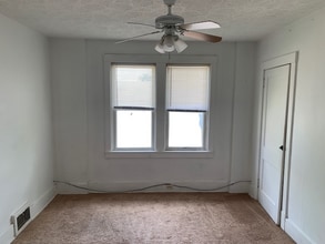 2916 Clemont Ave in Brentwood, PA - Building Photo - Building Photo