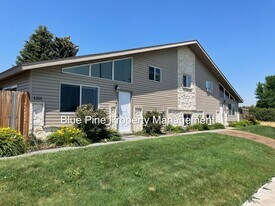 1201 N Skyline Dr in Idaho Falls, ID - Building Photo