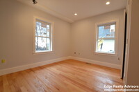 18 Bothwell Rd, Unit 2 in Boston, MA - Building Photo - Building Photo