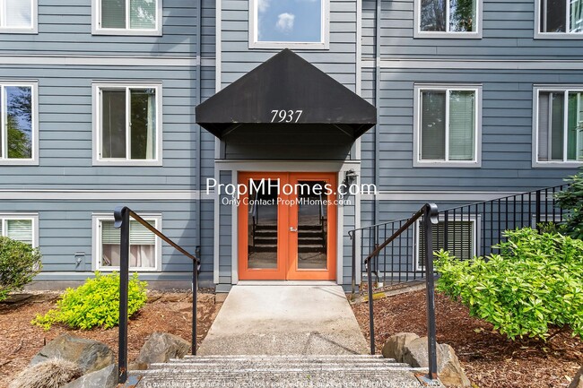 7937 SW 40th Ave in Portland, OR - Building Photo - Building Photo