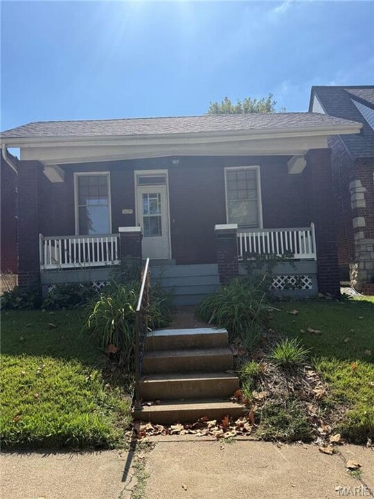 5428 Nottingham Ave in St. Louis, MO - Building Photo