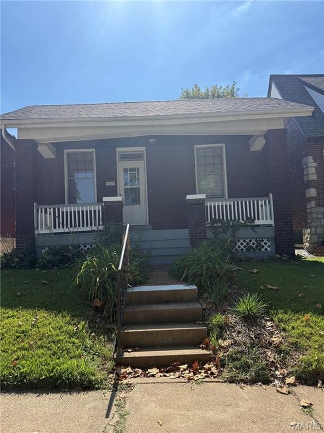 property at 5428 Nottingham Ave