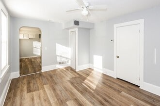 3132 W 33rd St in Cleveland, OH - Building Photo - Building Photo